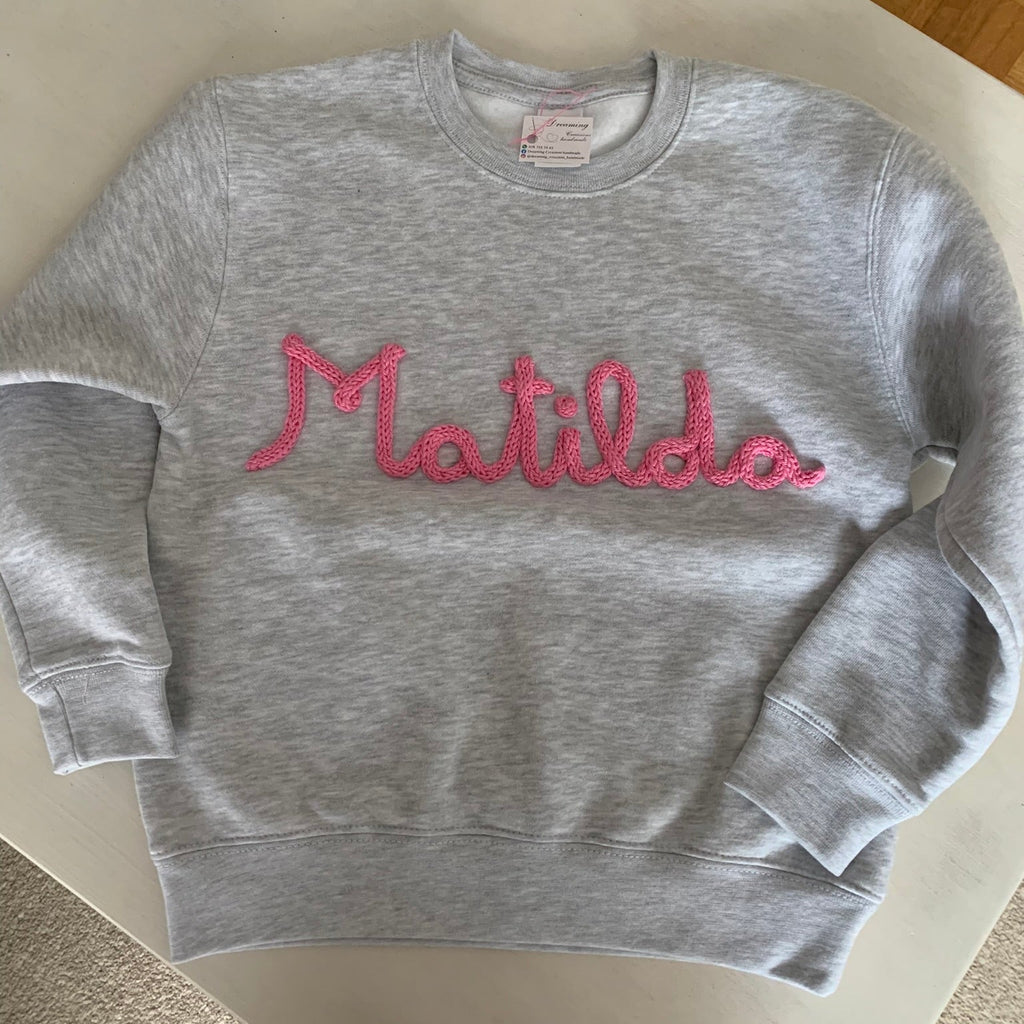 Personalizza: Felpa bambino con nome in tricotin