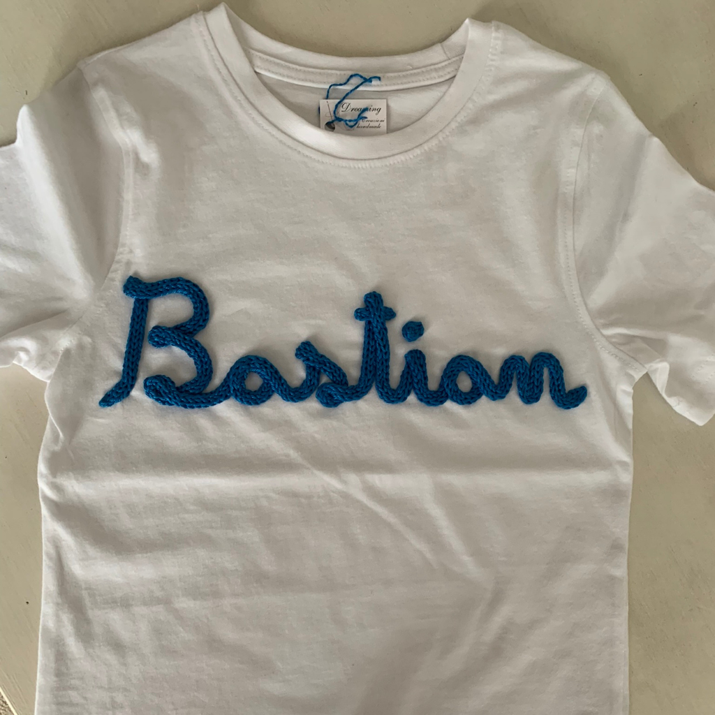 Personalizza: T-shirt bambino con nome in tricotin